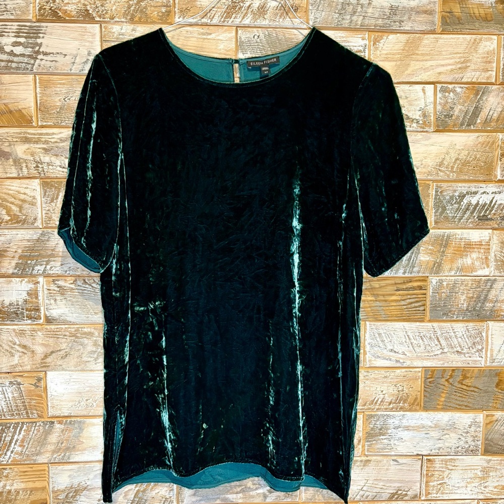 Eileen Fisher Velvet Texture Green Short Sleeve Shirt